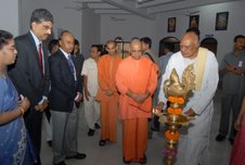 CM inaugurating Vivekananda Centre 